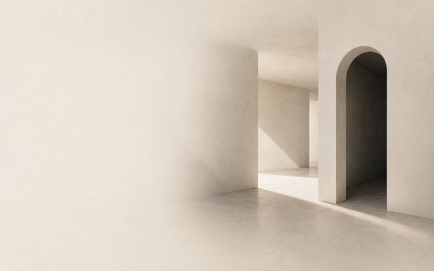 Abstrakter heller Architekturraum mit einem dunklen bogenförmigen Durchgang und weichen Lichtübergängen